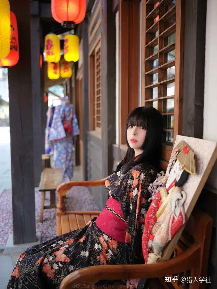 摄影系列与作品归档整理 传统服饰元素与室内场景照片