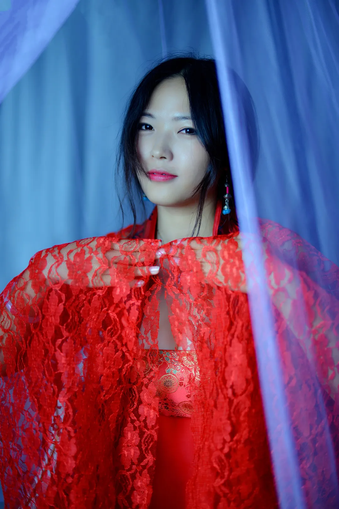 摄影作品归档|写真系列与视觉风格整理 红色服装摄影作品