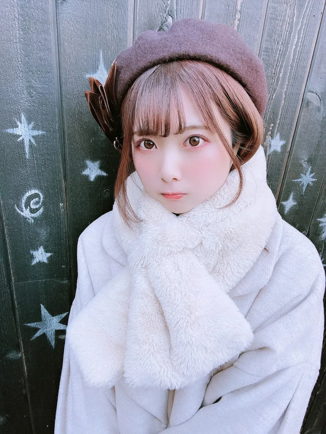 摄影系列与COS作品归档 戴帽围巾的冬季服装造型照片