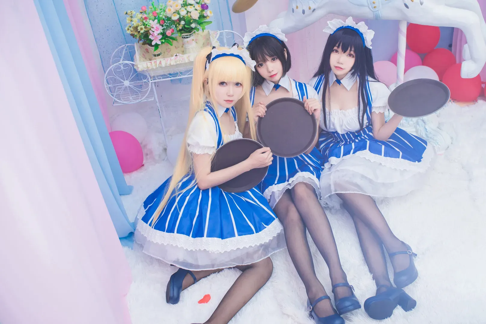 cosplay写真视觉图集导读与摄影系列归档 黑色服装配兔耳元素的角色风格摄影画面