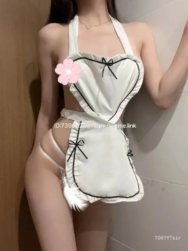 摄影系列作品归档 浅色服装室内人像造型