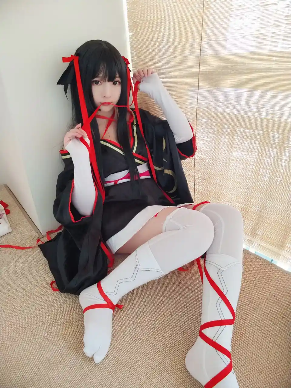 cosplay 写真视觉系列归档 cosplay照片，黑色服装与长发造型可见