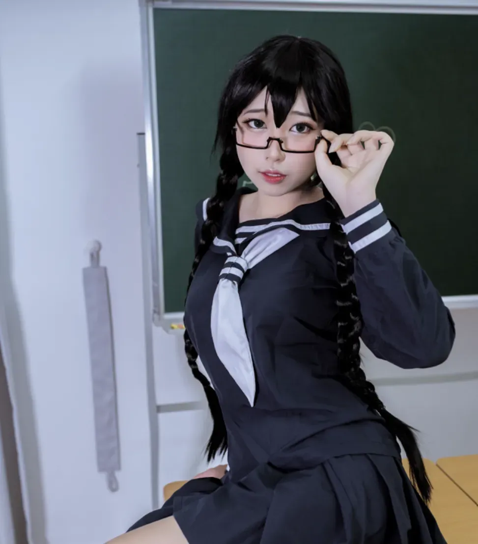 丝月神摄影线索阶段性整理:COS造型与视觉风格归档