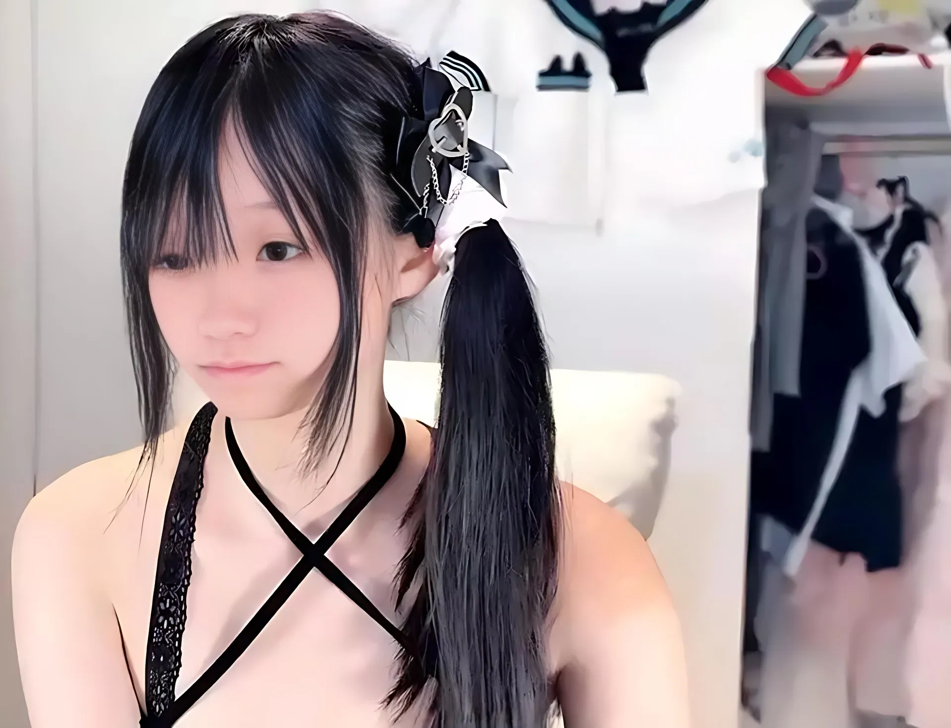 摄影系列作品归档与视觉风格记录 黑白服饰造型室内摄影