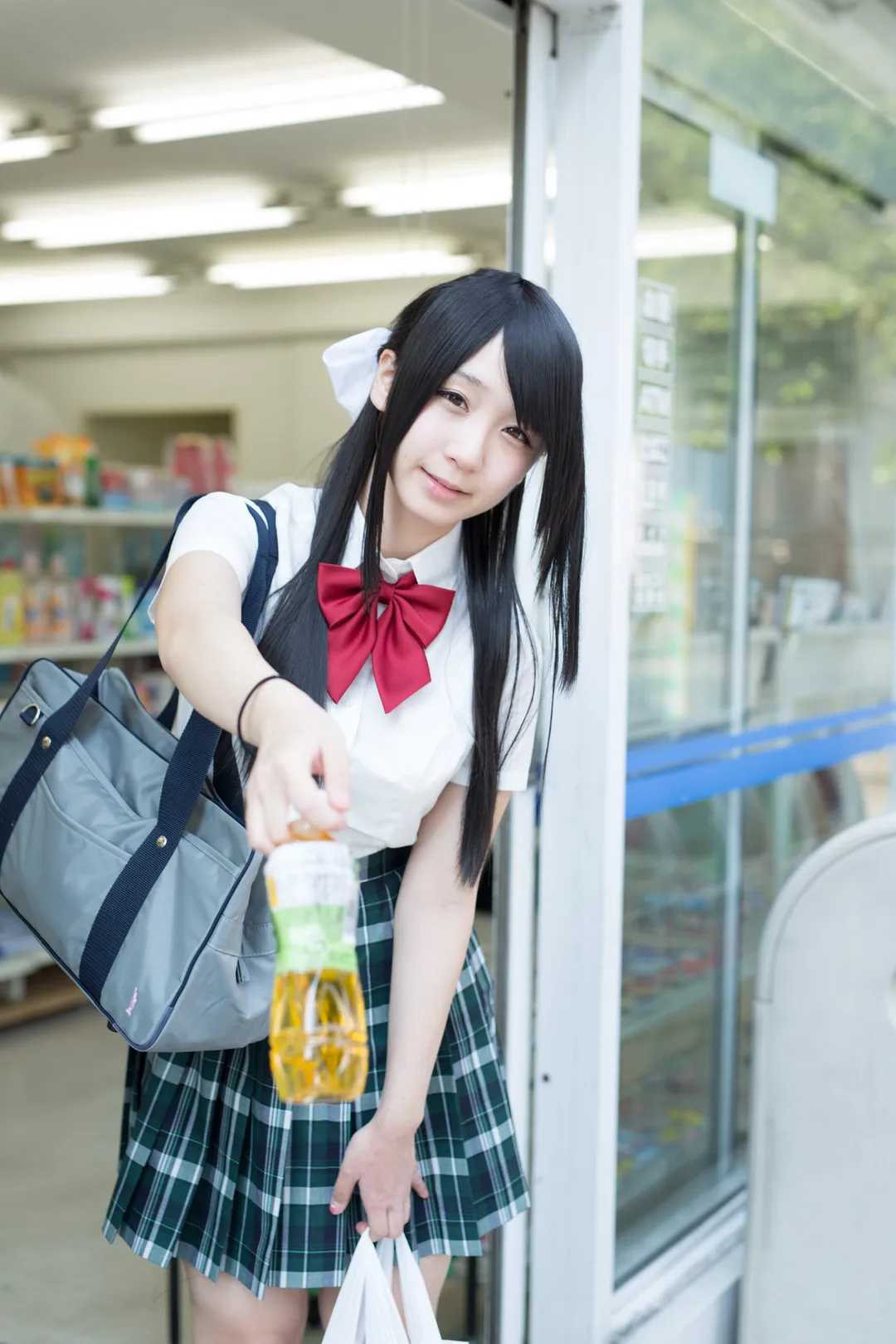 cosplay摄影系列归档与写真作品整理 黑发制服造型照片