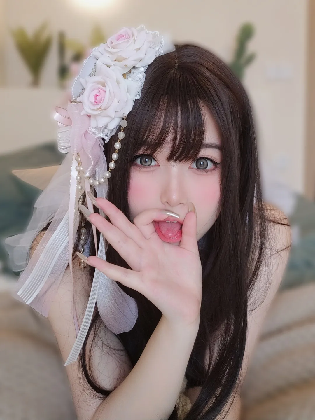 cosplay摄影系列视觉归档 佩戴白色花饰的角色造型照片