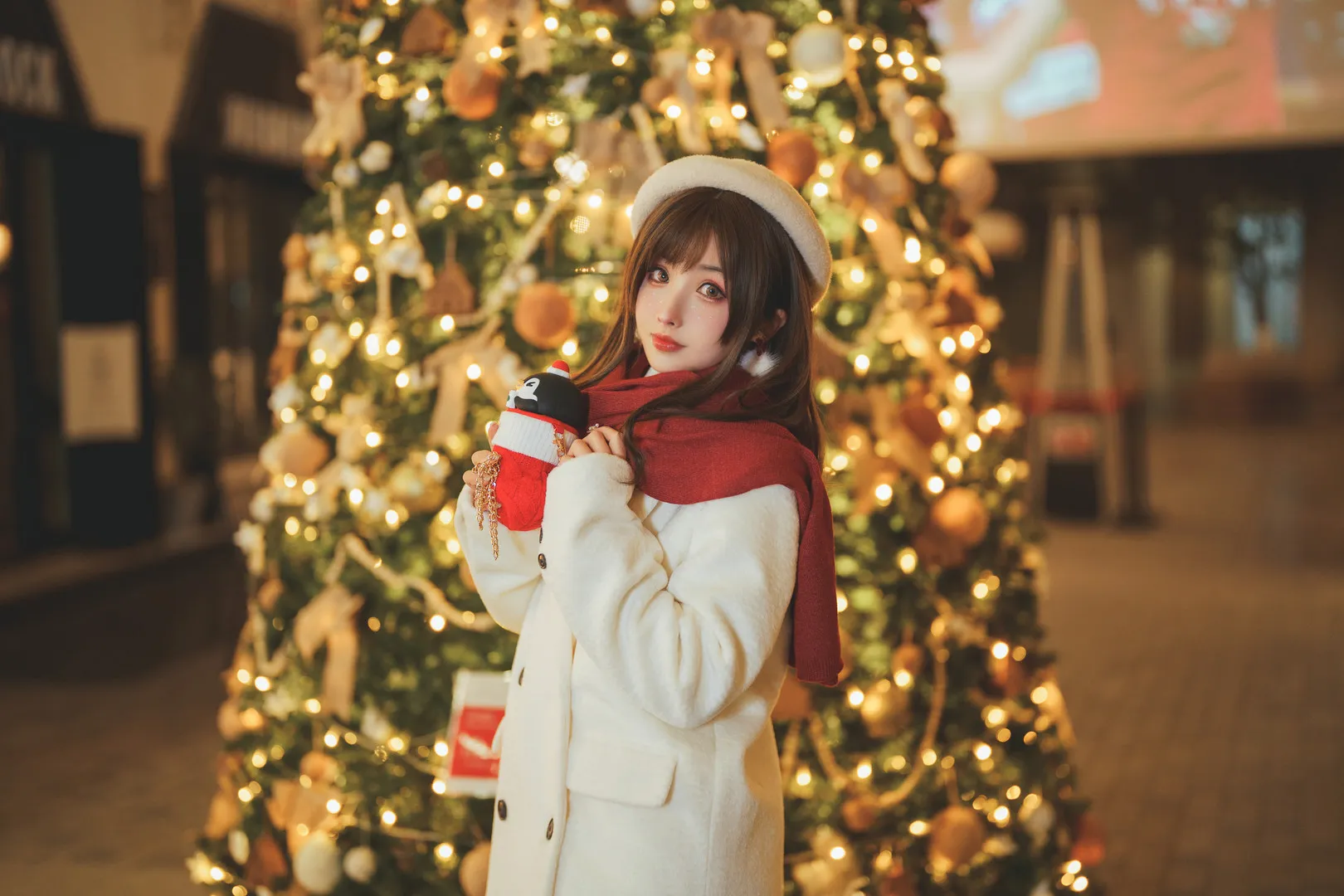 cosplay摄影系列作品归档 节日背景与红白造型摄影