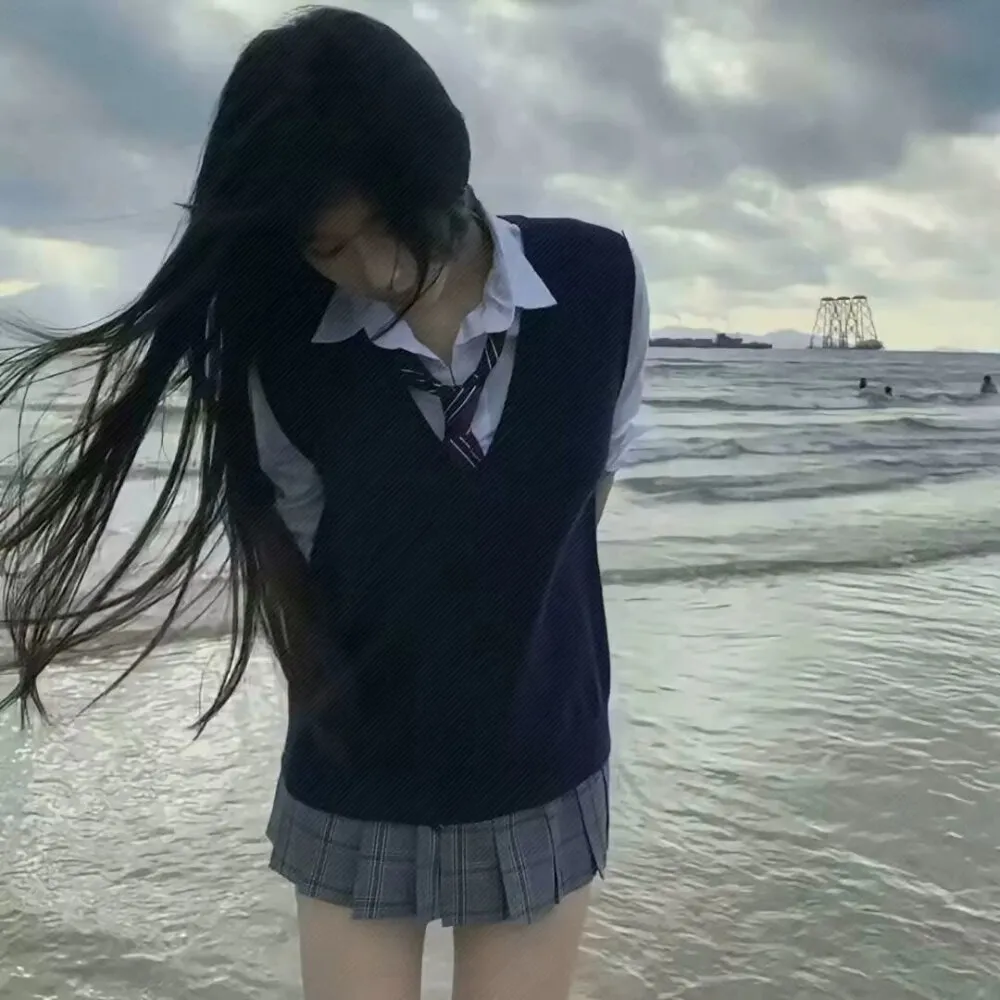 摄影系列线索与作品归档 公开图片中的海边背景、色彩和光线效果