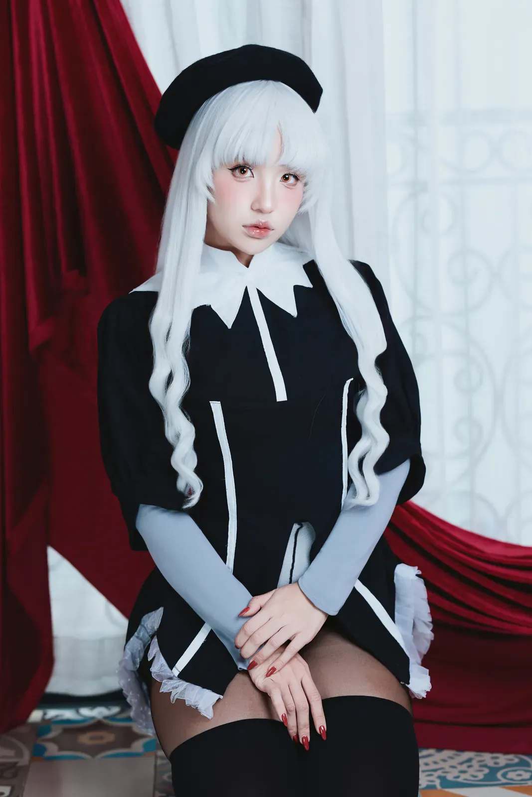 摄影系列与COS作品归档 黑白制服长发角色Cosplay照片