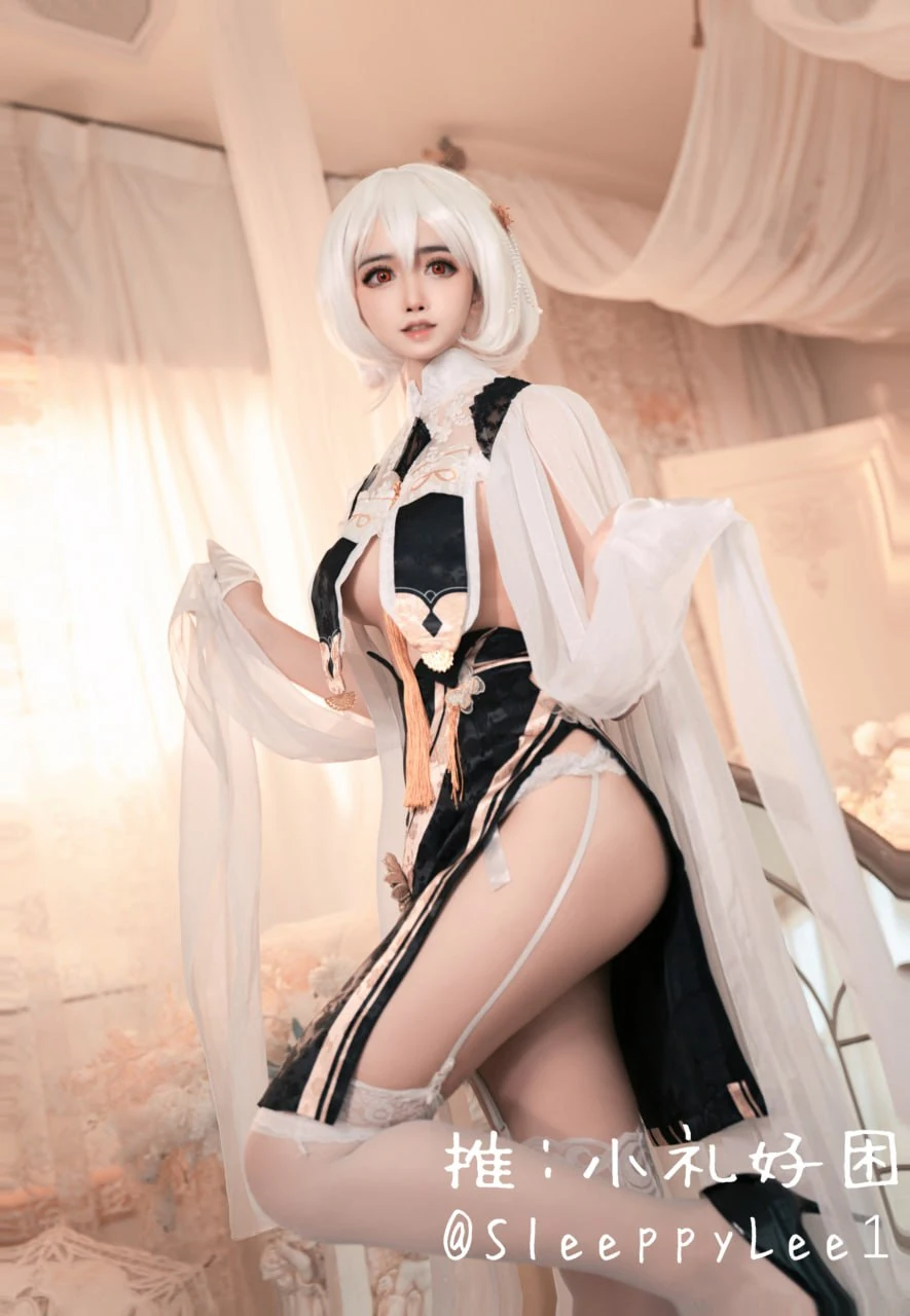 cosplay 写真视觉系列归档 白色短发造型与黑白服饰角色写真