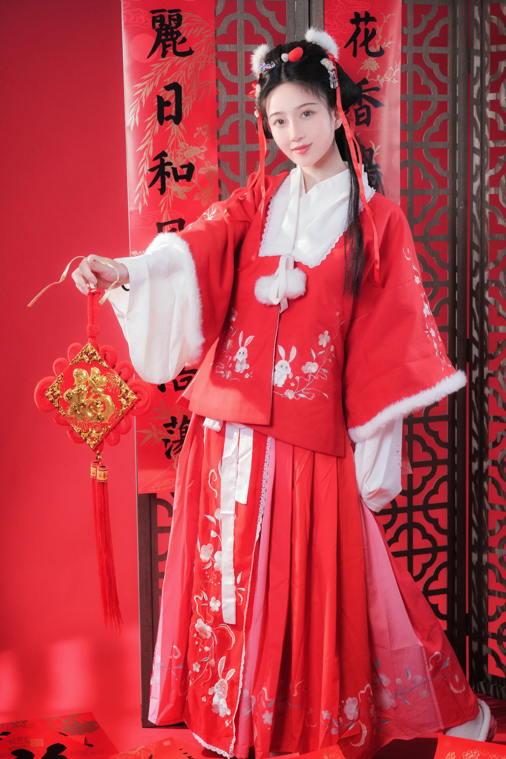 Nnian摄影系列作品整理 红色古风服饰造型照片