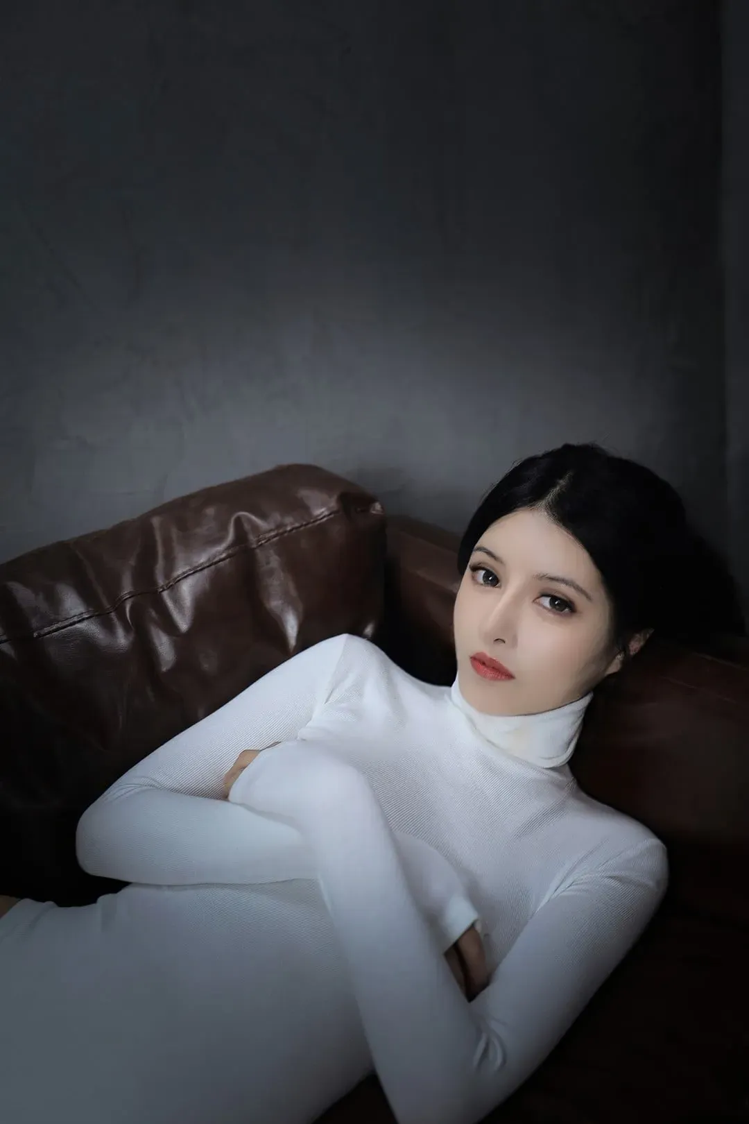 摄影作品线索整理 摄影作品中的背景色调与光线层次